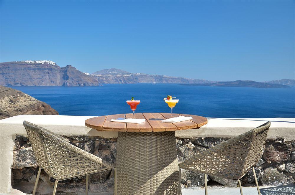Hostel 16 Oia Bagian luar foto
