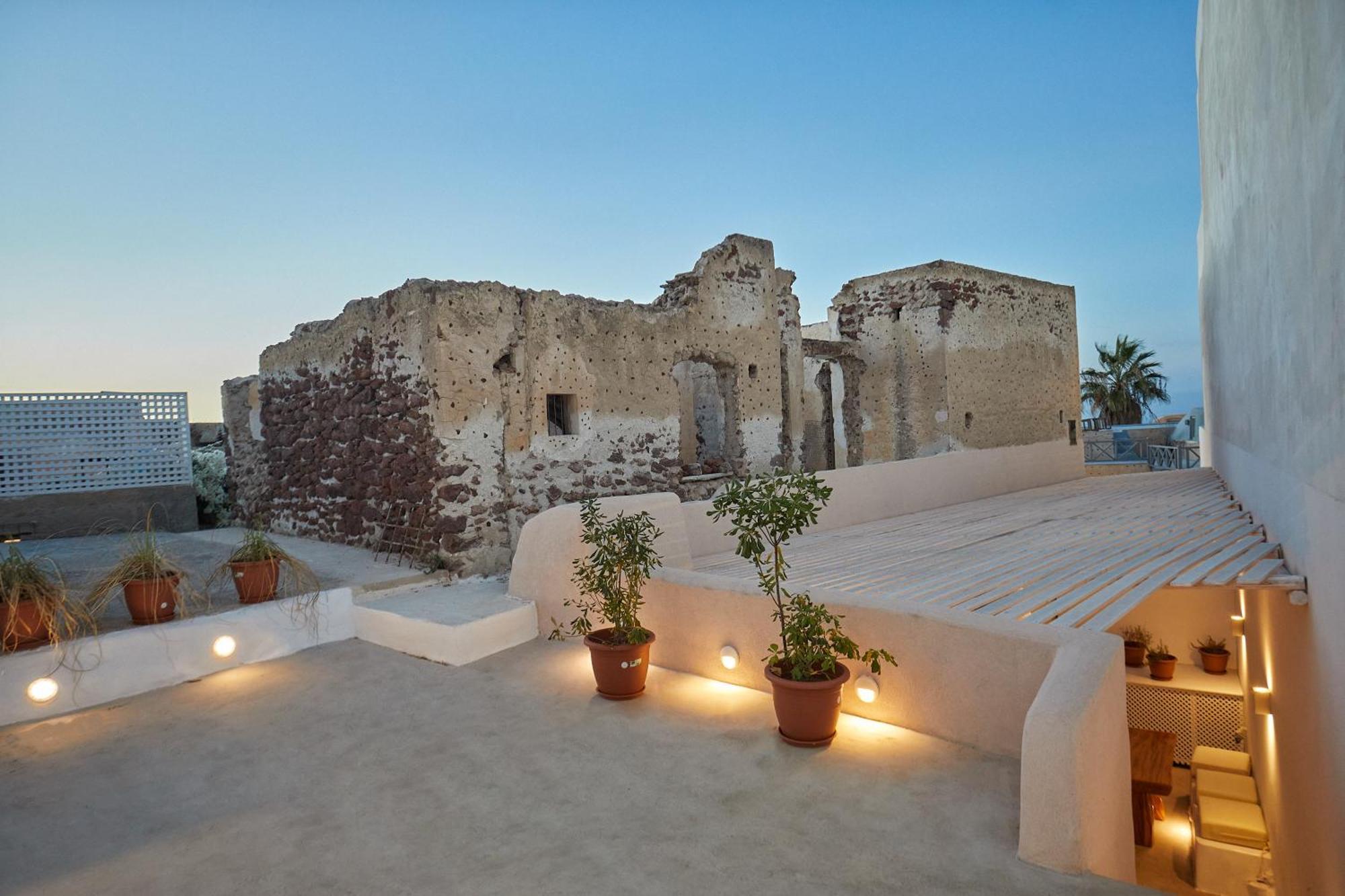 Hostel 16 Oia Bagian luar foto