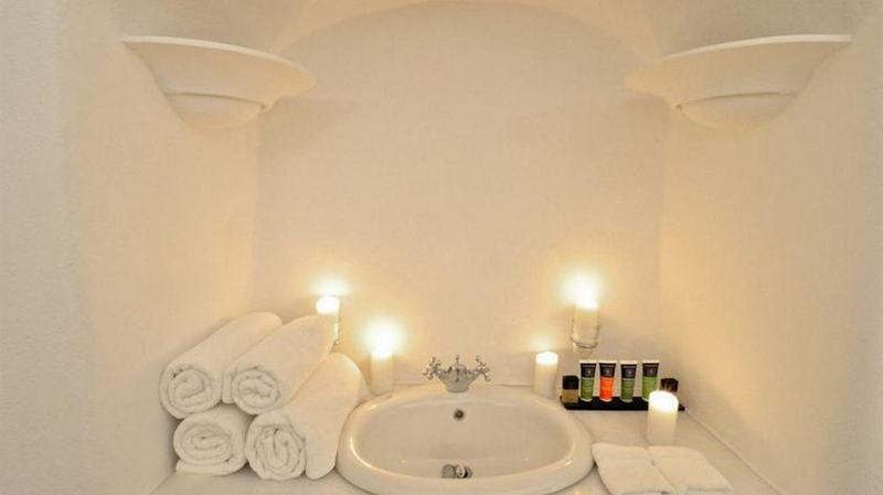 Hostel 16 Oia Bagian luar foto