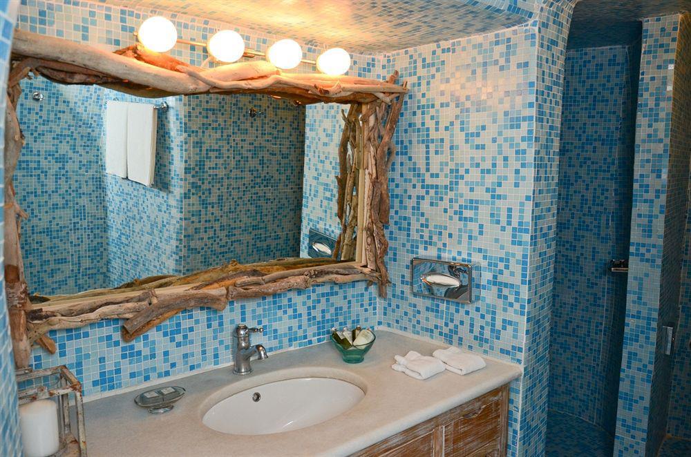 Hostel 16 Oia Bagian luar foto