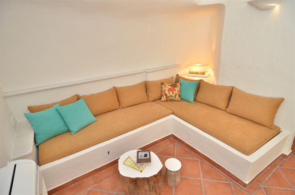 Hostel 16 Oia Bagian luar foto